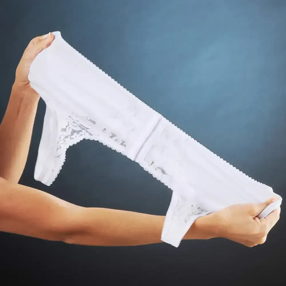 Front hooks, stretch-lace, super-lift, and posture correction �C ALL IN ONE BRA!