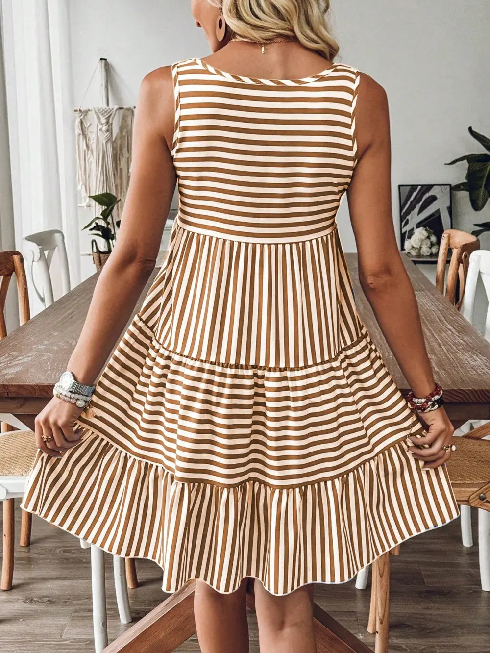 Calvaya Vacation Casual Striped Women's Dress, Fashionable For Summer