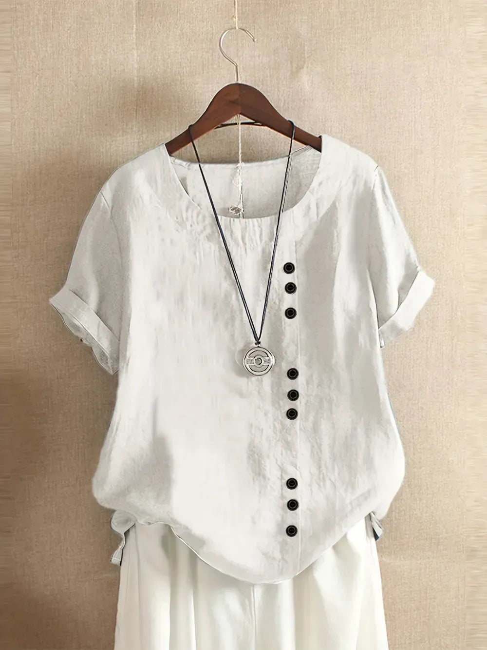 Plus Size Solid Button Decor Short Sleeve T-shirt, Women's Plus Casual Round Neck Tee