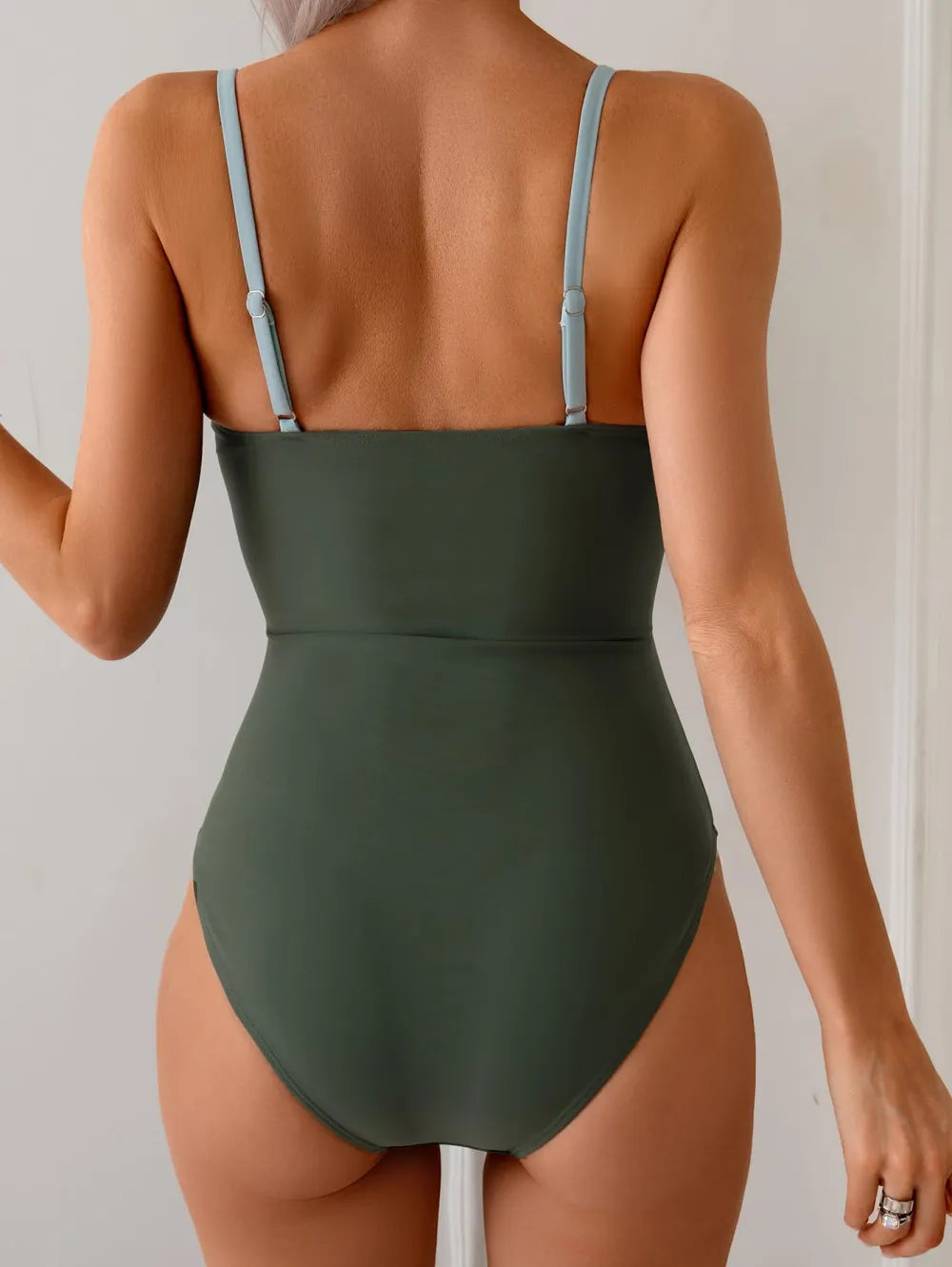 One Piece Swimsuit Ring Linked Monokini Sexy Bathing Suit Cutout Swim Suit