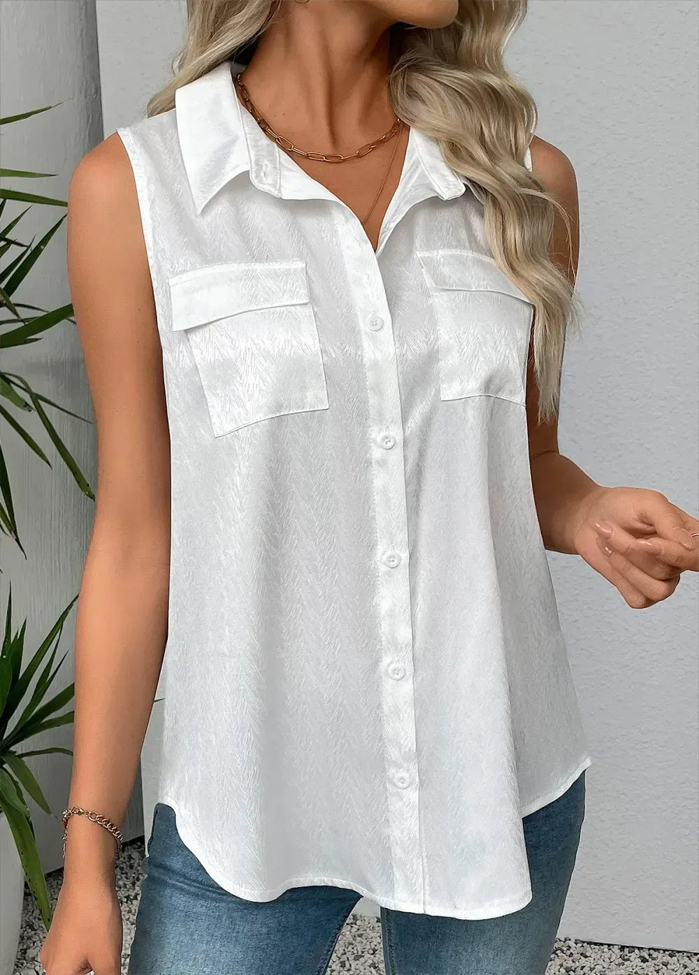 White Sleeveless Shirt Collar Tank Top