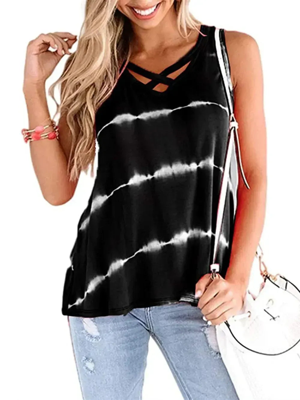 Women Sleeveless Scoop Neck Striped Top