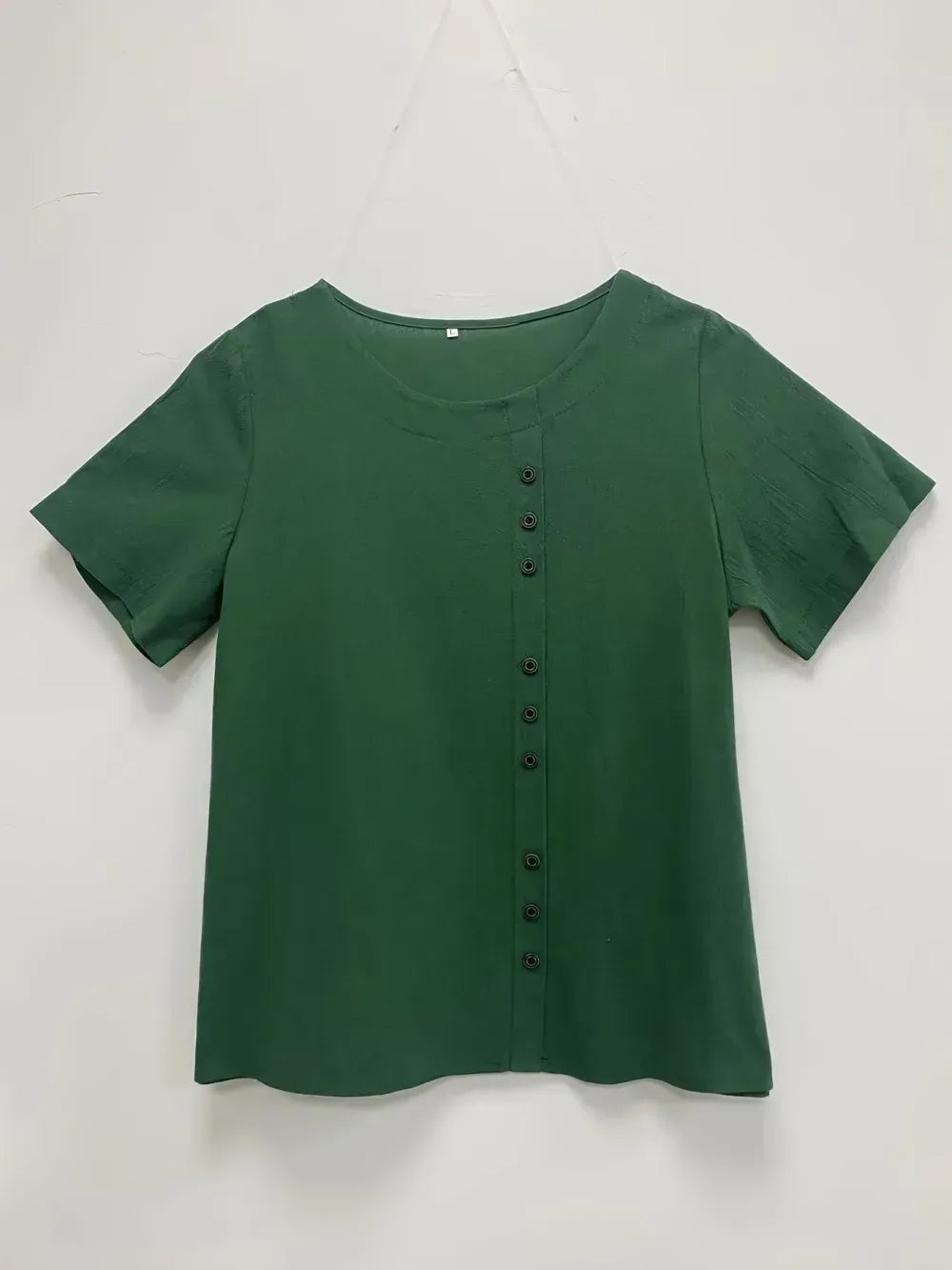 Plus Size Solid Button Decor Short Sleeve T-shirt, Women's Plus Casual Round Neck Tee